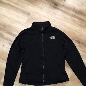 Women’s north face.